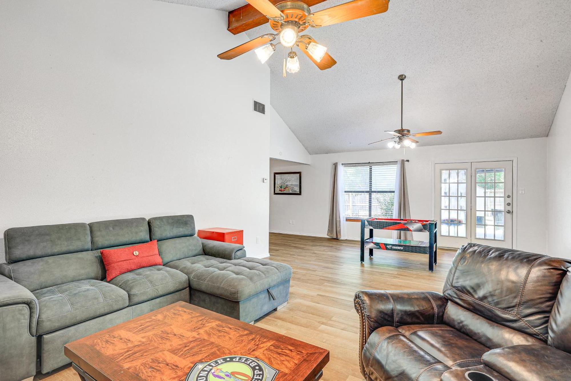 Spacious San Antonio Home Google Fiber, Game Room المظهر الخارجي الصورة